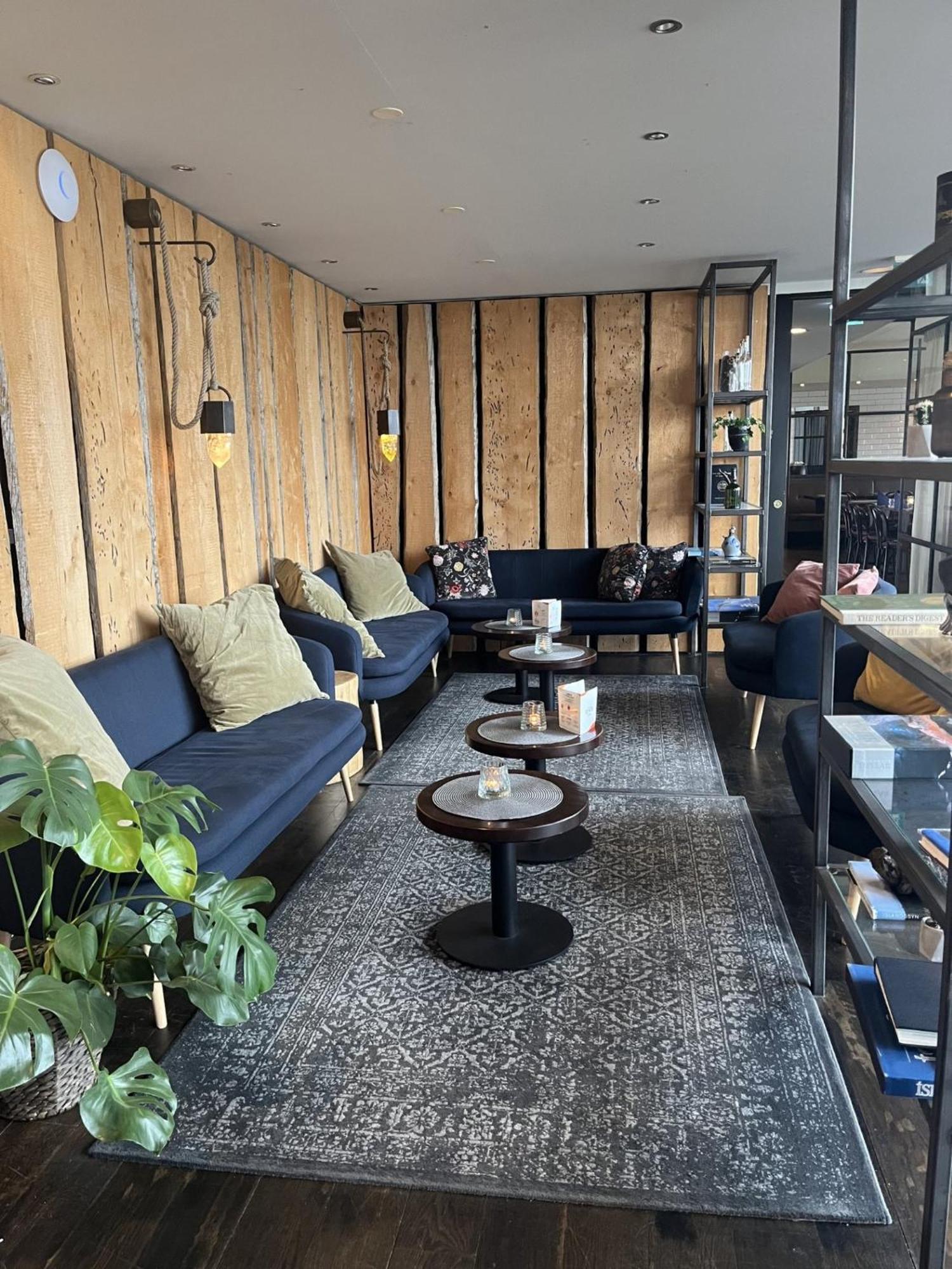 Hotel Laki Kirkjubæjarklaustur Екстериор снимка